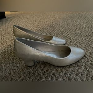 Dancing sole shoes - extra wide